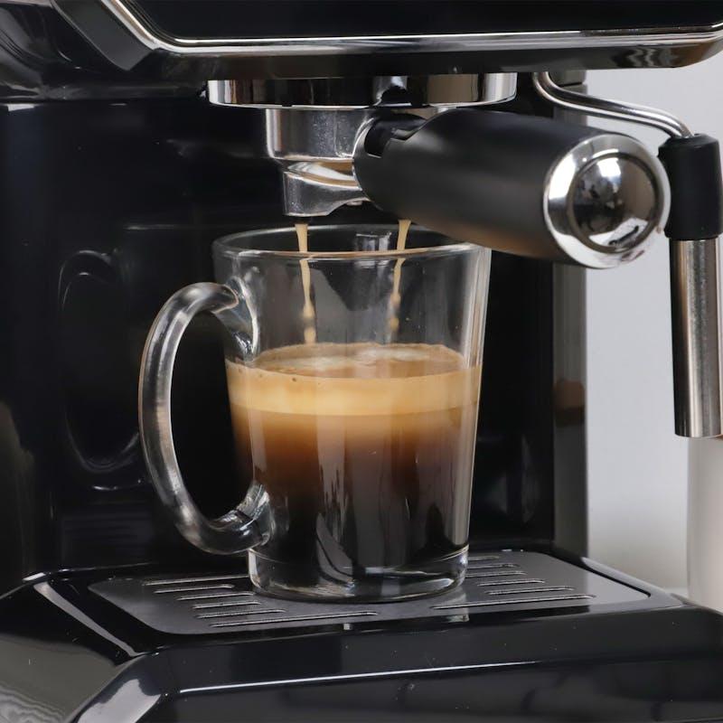 دليلك لاختيار أفضل جهاز قهوة منزلي يناسب احتياجاتك وميزانيتك (تحديث 2025)