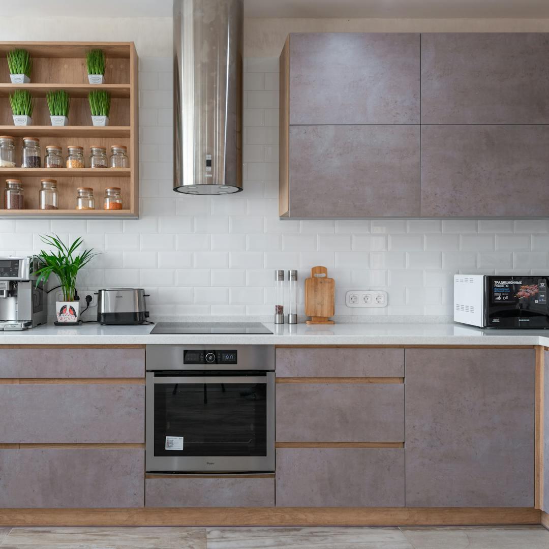 أدوات المطبخ للعروس: كيف تختارين أدوات وأجهزة المطبخ الأساسية من الألف إلى الياء؟